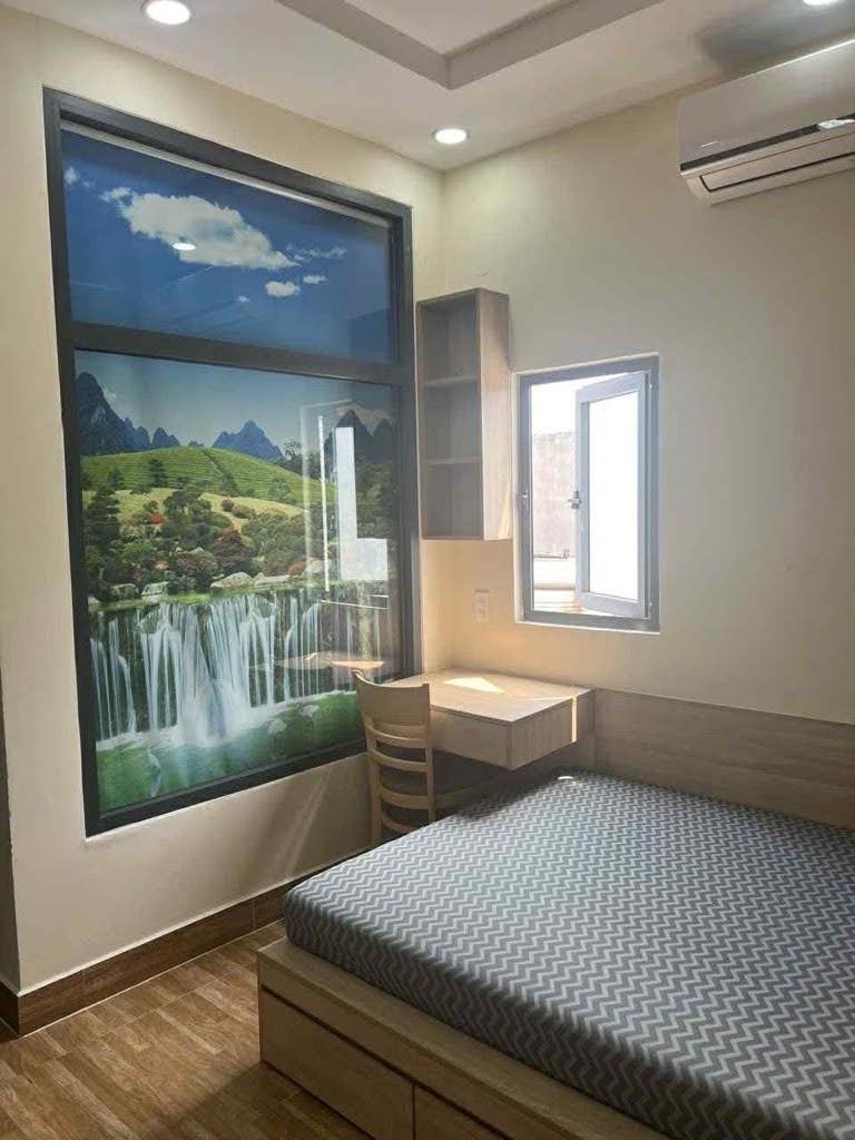 Bán nhà Gò Vấp, hẻm xe hơi Dương Quảng Hàm , gần ĐH Văn Lang,  100M2, 4 tầng, 10 tỷ 15988859