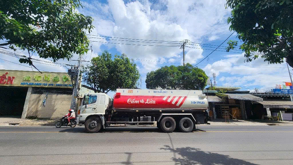 SIÊU PHẨM MT LÊ VĂN KHƯƠNG – NGANG 16M NỞ HẬU 18M – 958M² HIẾM CÓ 15988880