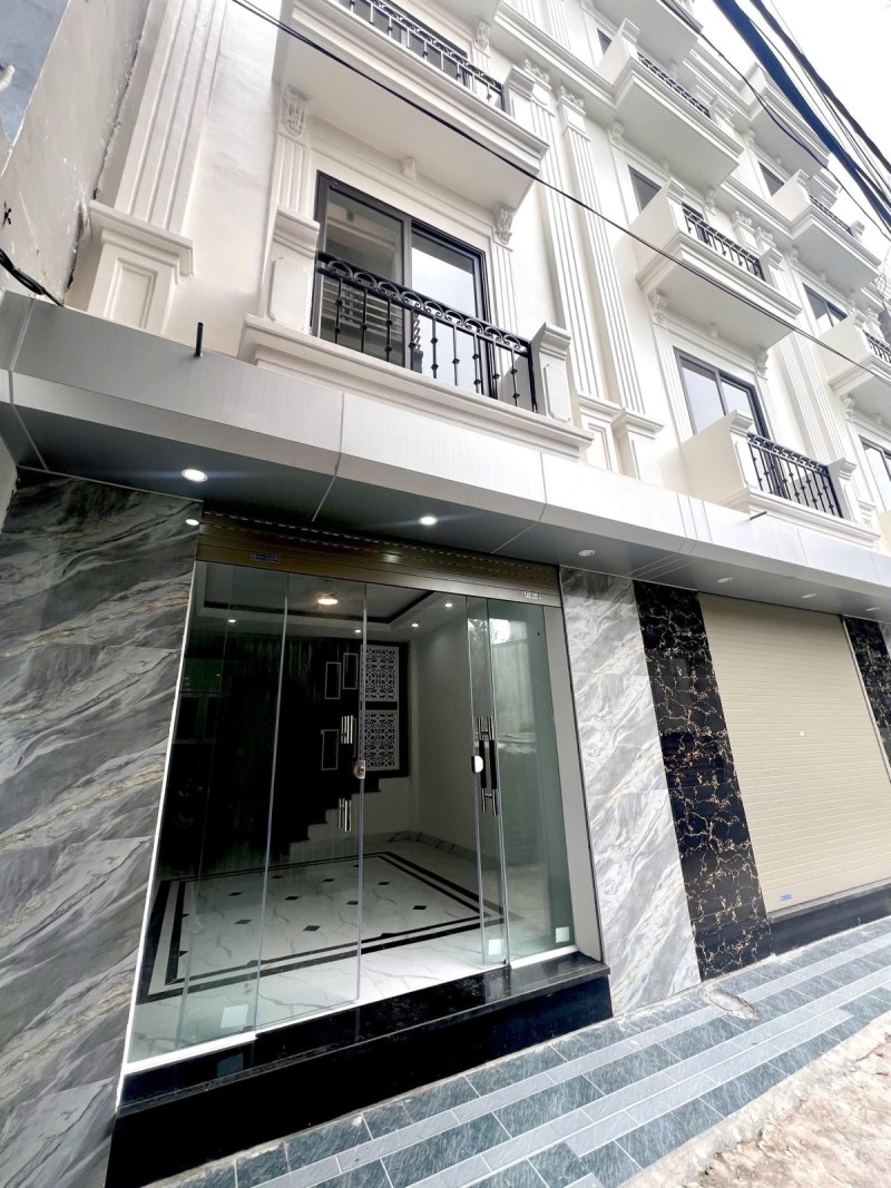 NHÀ NGUYỄN VĂN LINH – Ô TÔ QUA NHÀ – 5 TẦNG ĐẸP – Ở NGAY 15988904