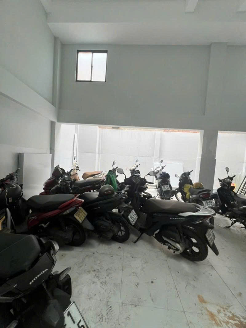 Bán nhà Hẻm 6m Quang Trung - Thống Nhất, 5x30m, hậu 8m, 6T - 25PN, khoán 90tr - 19,8 tỷ. 15988917