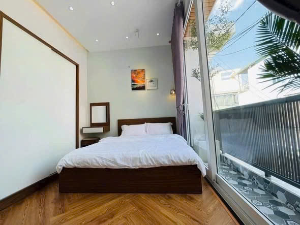 HÀNG NGON -THỐNG NHẤT GÒ VẤP -  HẺM THÔNG - Ô TÔ nhỏ NGỦ TRONG NHÀ - 36M2 (4x9) - 2 TẦNG - 2 PN - TẶNG FULL NỘI THẤT XỊN - 4.xT  15988923
