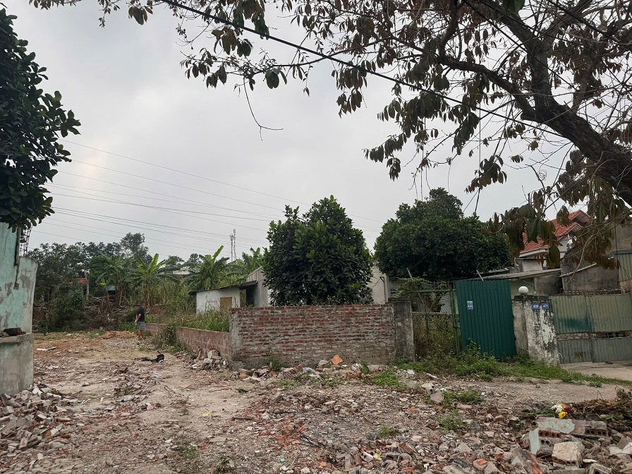 BÁN ĐẤT VỊ TRÍ ĐẸP – GẦN ĐƯỜNG 10 LÀN QUẢNG YÊN 15988933