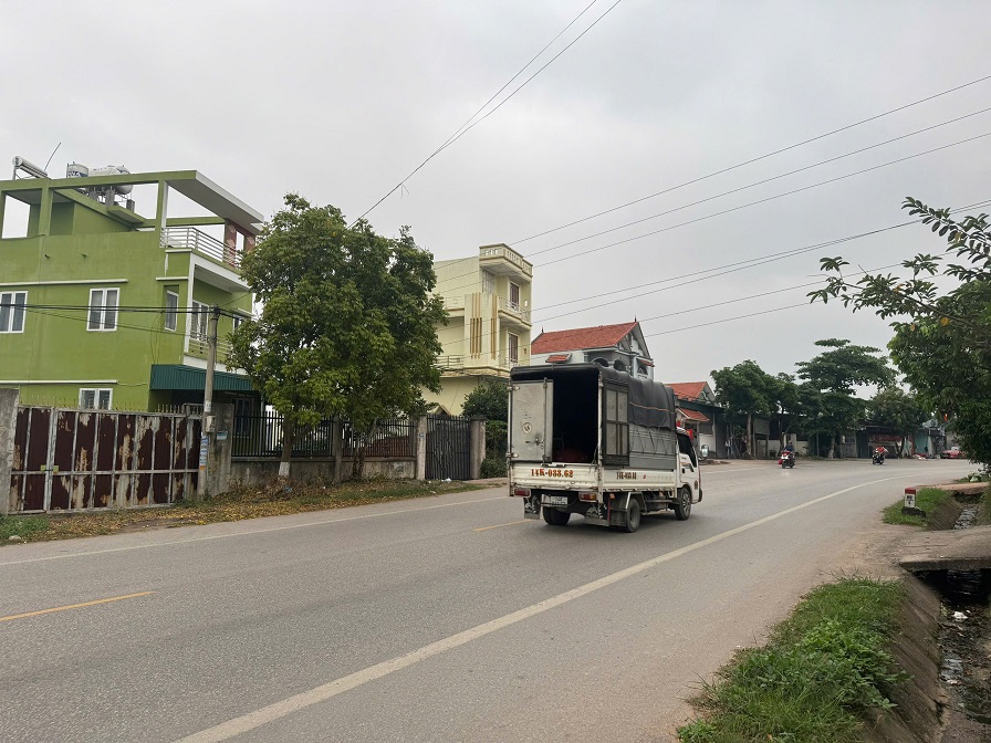 BÁN ĐẤT VỊ TRÍ ĐẸP – GẦN ĐƯỜNG 10 LÀN QUẢNG YÊN 15988933