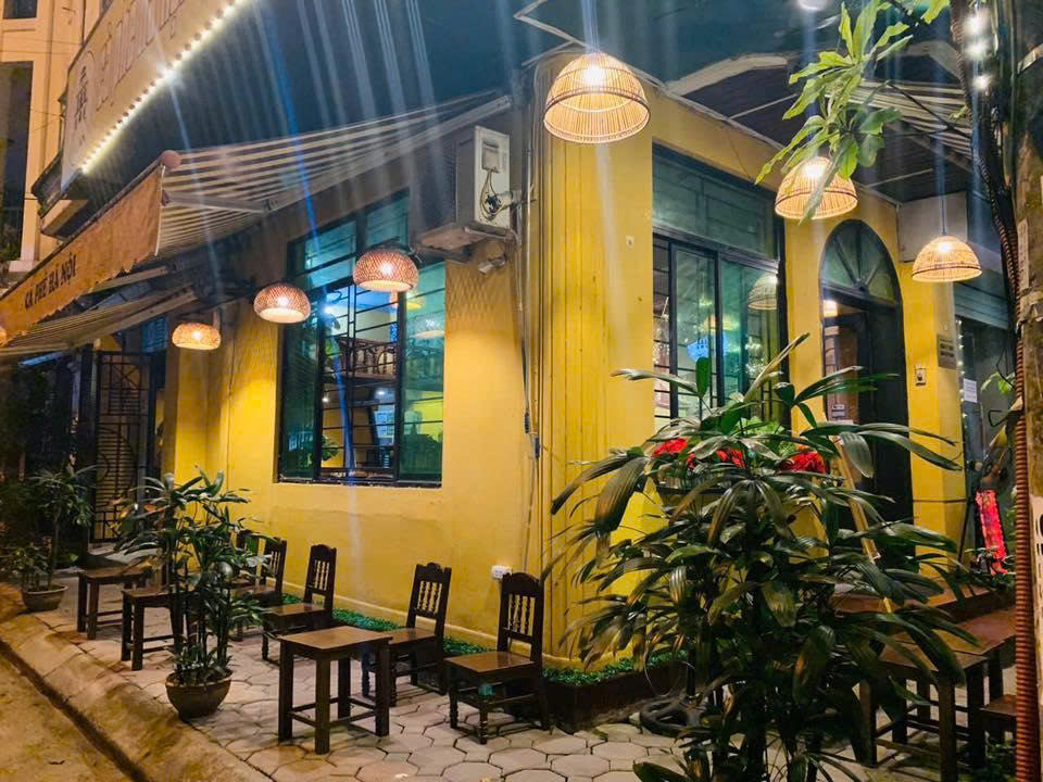 SANG NHƯỢNG QUÁN CAFE LÔ GÓC 2 MẶT TIỀN – ĐƯỜNG HOÀNG QUỐC VIỆT, PHƯỜNG NGHĨA TÂN, CẦU GIẤY, HÀ NỘI 15988935