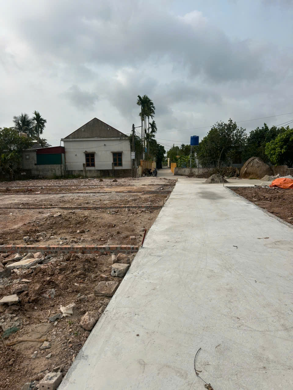 CHỈ HƠN 300 TRIỆU SỞ HỮU SIÊU PHẨM ĐẤT ĐẸP *** Phù Hợp Cho Mọi Gia Đình 15988941