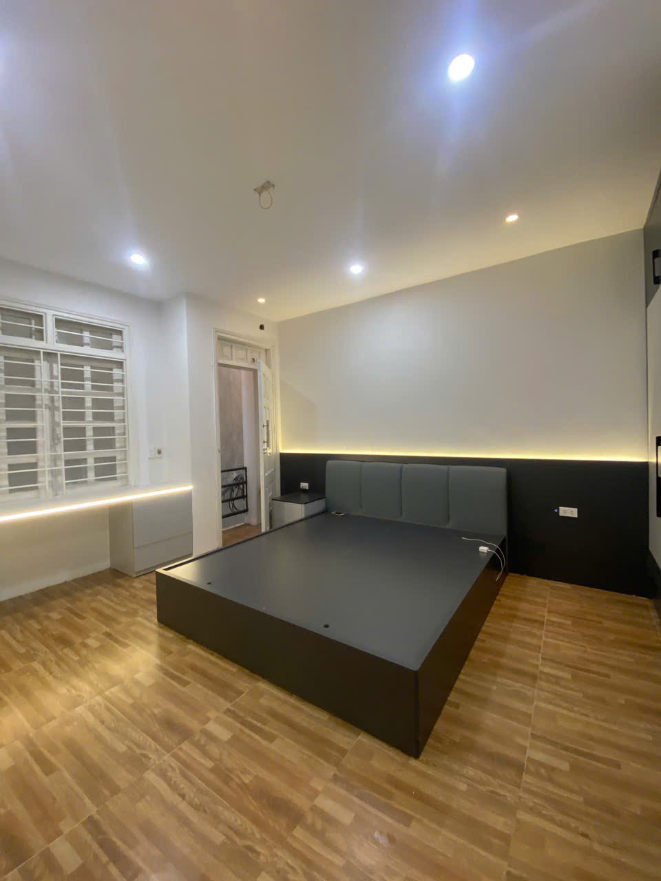 NHÀ NGỌC THỤY – LONG BIÊN  30m² – MẶT TIỀN 3m – 3 TẦNG – Ô TÔ QUA CỔNG 15988946