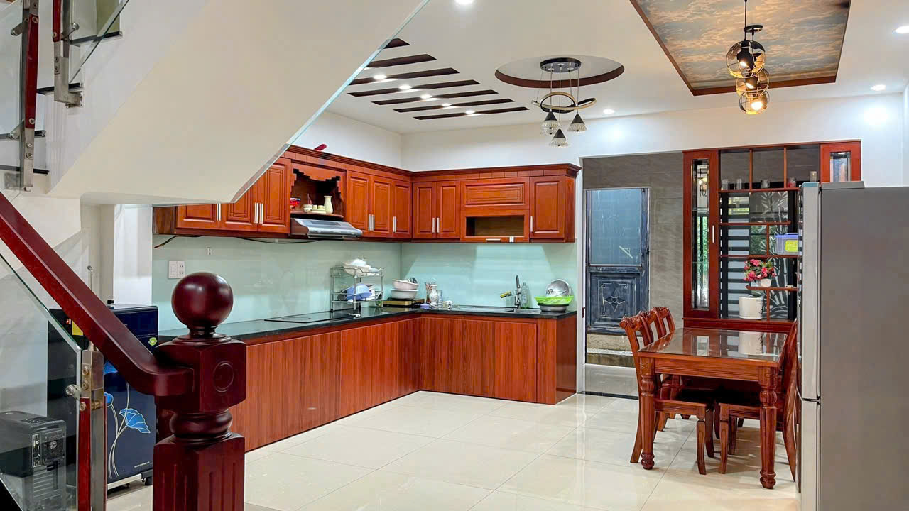 🔴💥NHÀ ĐẸP 4 TẦNG MÊ LỆCH HÒA PHÚ 9 – FULL NỘI THẤT 15988981