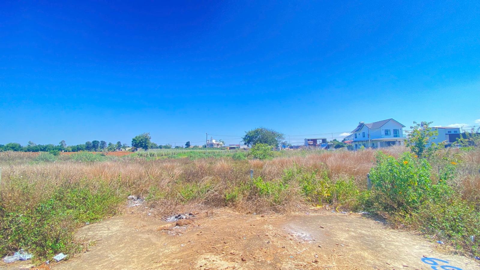 Đất hẻm dt 724, phú hội cũ, đức trọng, lâm đồng 15988995