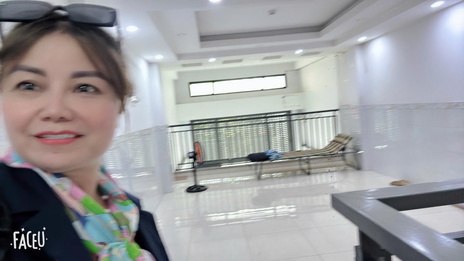 Nhà mặt phố 16 Bình Hưng Hòa A, Bình Tân: 135m2, 6 tầng, 20PN, 12WC, sổ hồng, giá 16 tỷ - Cơ hội 15989016