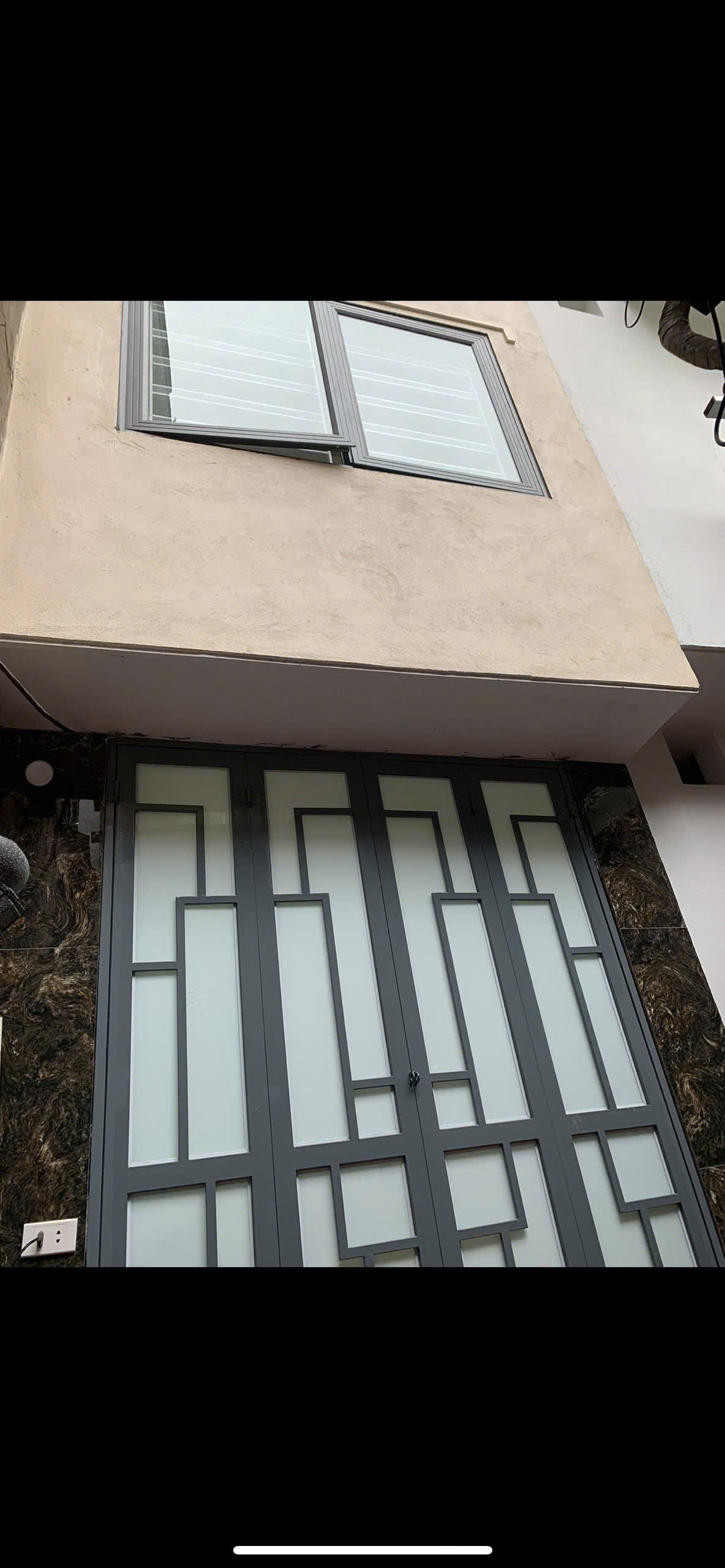 Cho thuê nhà ở sinh viên 2  - 3 người ngõ Lò Đúc  12m2 x 4 tầng, 6 triệu 15989024