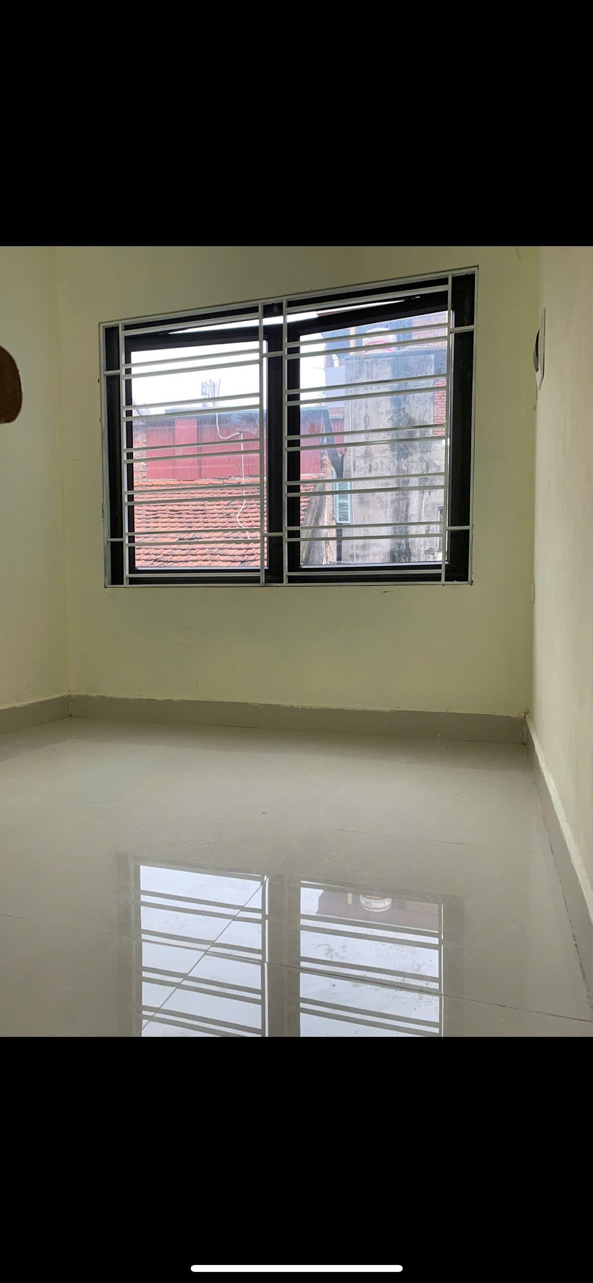 Cho thuê nhà ở sinh viên 2  - 3 người ngõ Lò Đúc  12m2 x 4 tầng, 6 triệu 15989024