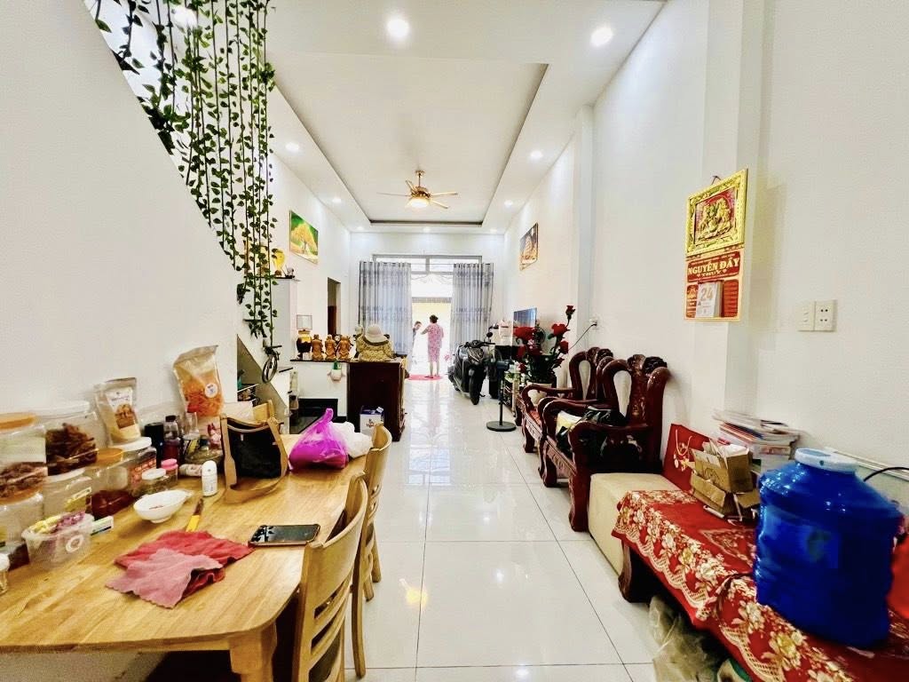 CHỈ 5.X – MẶT TIỀN GIÁP TÂN PHÚ – NGANG 7 HIẾM – 2 TẦNG 105M² – SẴN DÒNG TIỀN 15989039