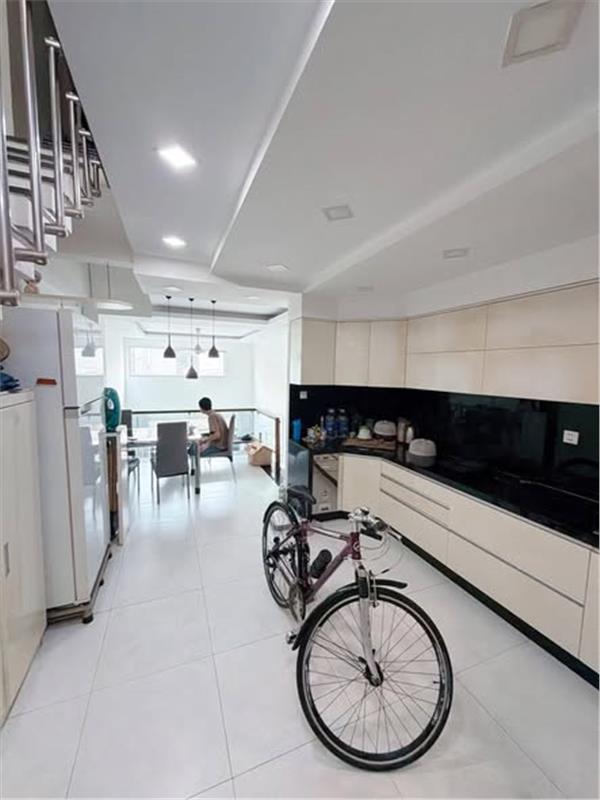 Nhà HXH Đường Huỳnh Đình Hai Phường 24 Bình Thạnh. 15989041