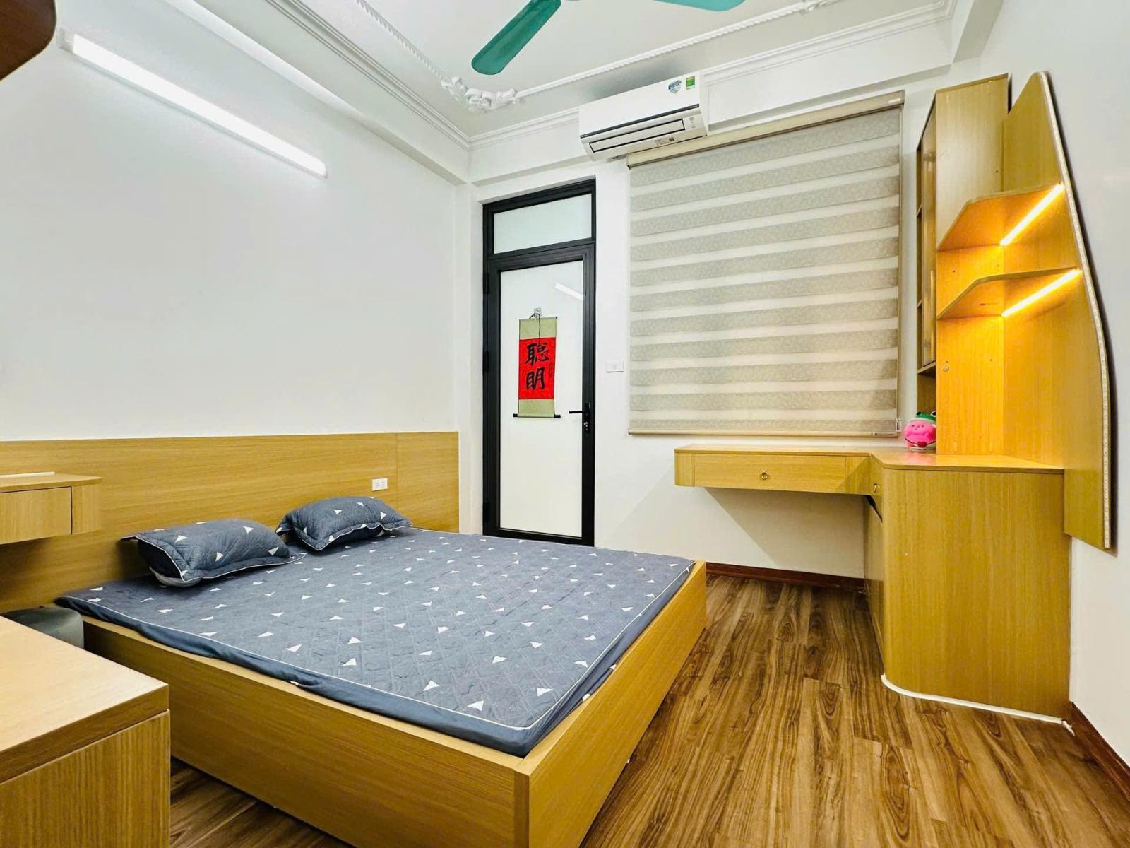 🌻Bán nhà tại Định Công Thượng ngay cạnh Khu đô thị Định Công. Vị trí đắc địa ngay gần đường vành đai 2,5 đi lại rất thuận tiện.  15989054