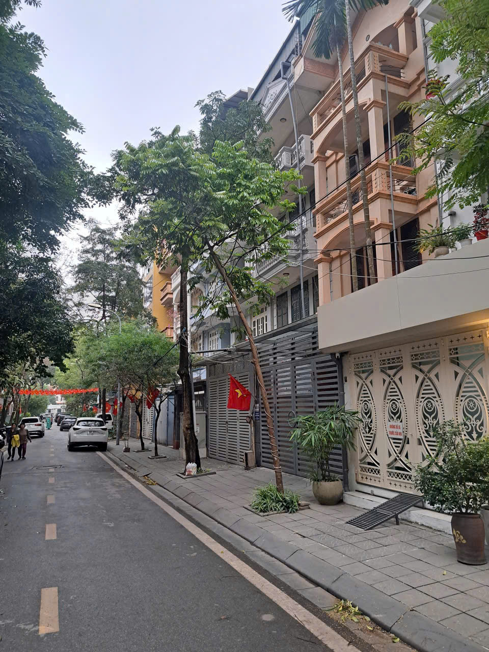 🌻Bán nhà phân lô lk trong Khu đô thị Định Công, phường Phương Liệt, Hà Nội. Vị trí đắc địa 15989055