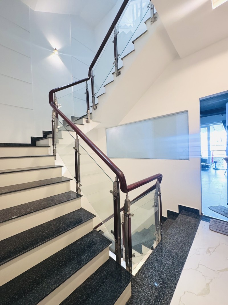 GÒ VẤP – NHÀ  4 TẦNG, 102M²,  HẺM XE TẢI 6M – Ở + KINH DOANH SPA, NAIL, VĂN PHÒNG – CHỈ 11.3 TỶ 15989056