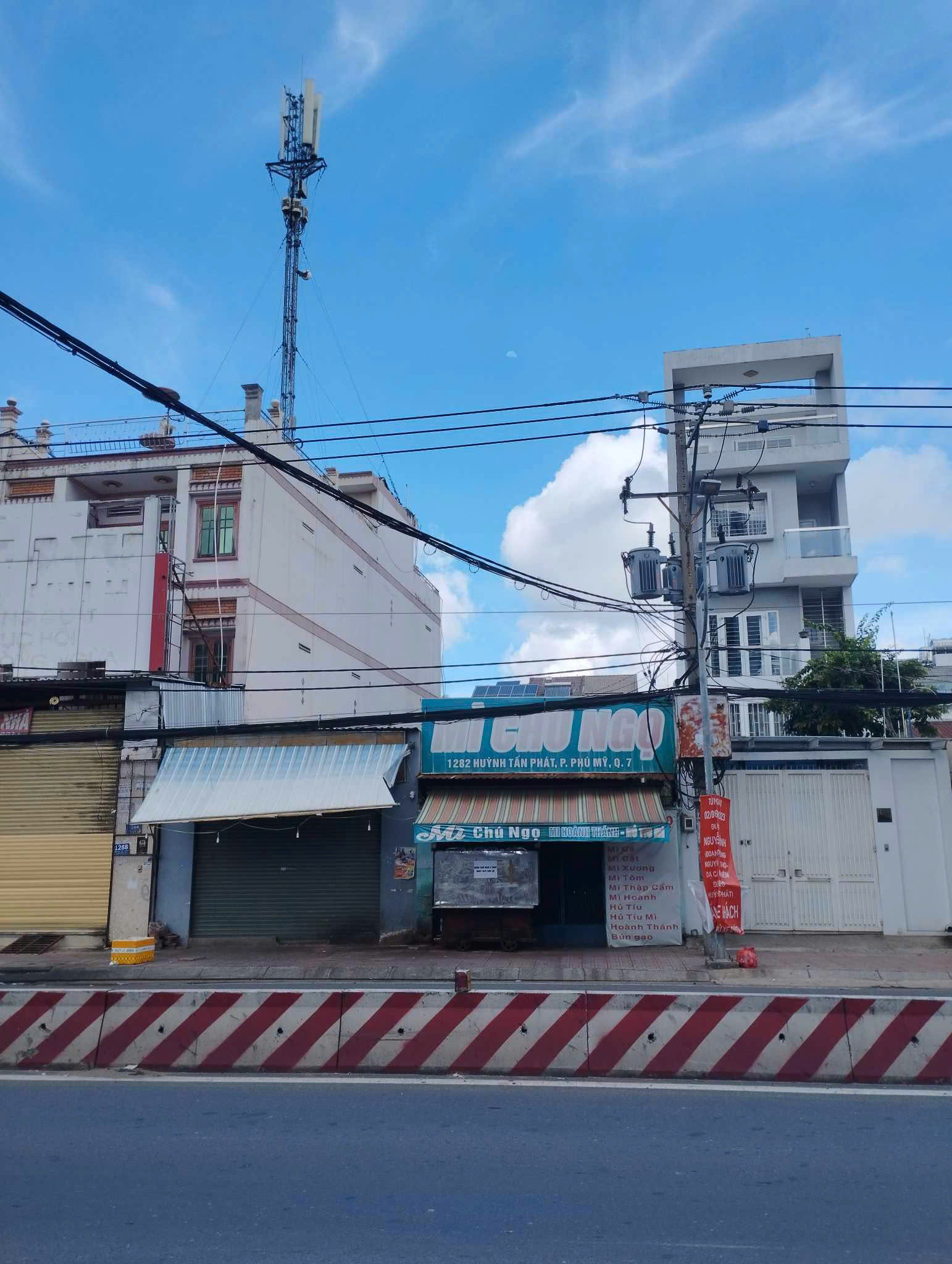 Quận 7, Đường Huỳnh Tấn Phát, 11x49m, Chỉ  60 tỷ, Cần Bán Gấp 15989071