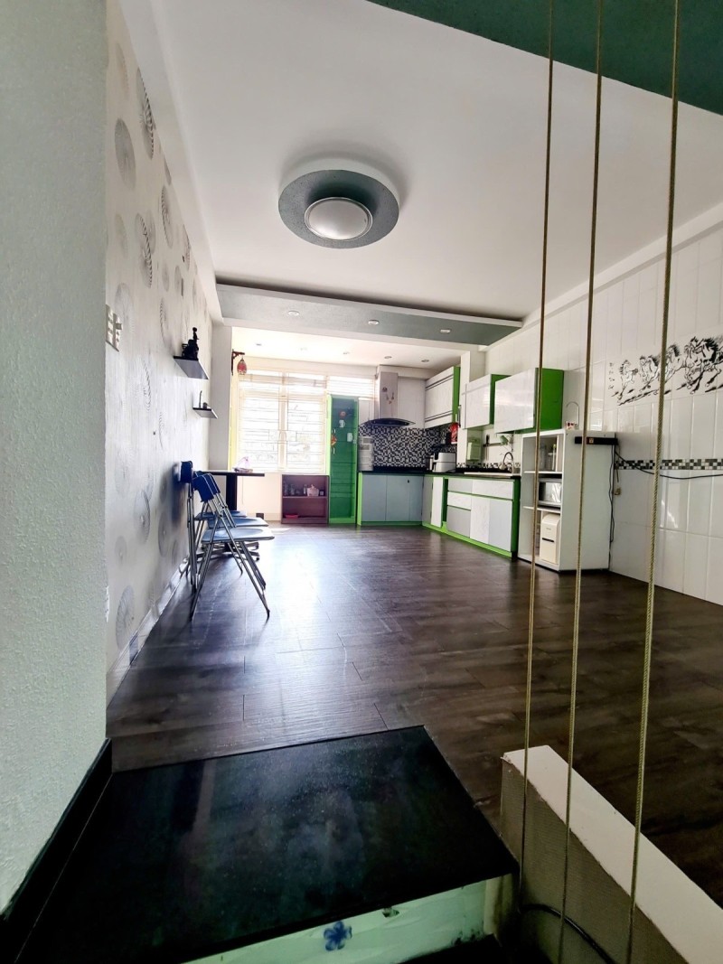 ►  MT Huỳnh Thúc Kháng, sát Nguyễn Văn Linh, 5 tầng cứng, KD cực tốt, 6.x tỷ 15989077