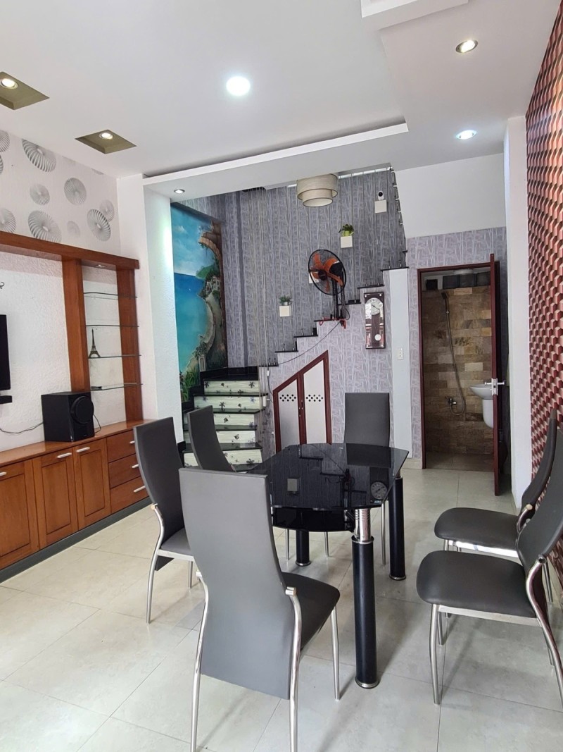 ►  MT Huỳnh Thúc Kháng, sát Nguyễn Văn Linh, 5 tầng cứng, KD cực tốt, 6.x tỷ 15989077