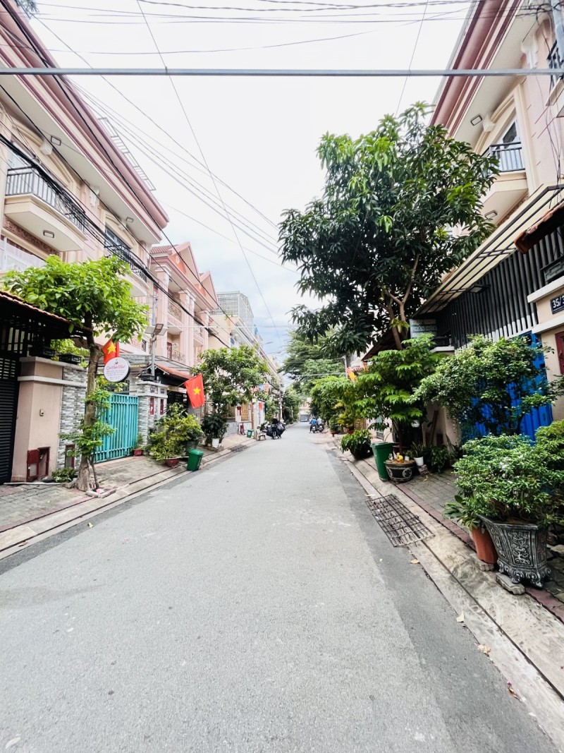 Nhà 4 Tầng BTCT - Hẻm 8m Nguyễn Thị Sáu, Phường An Phú Đông Q12 15989112