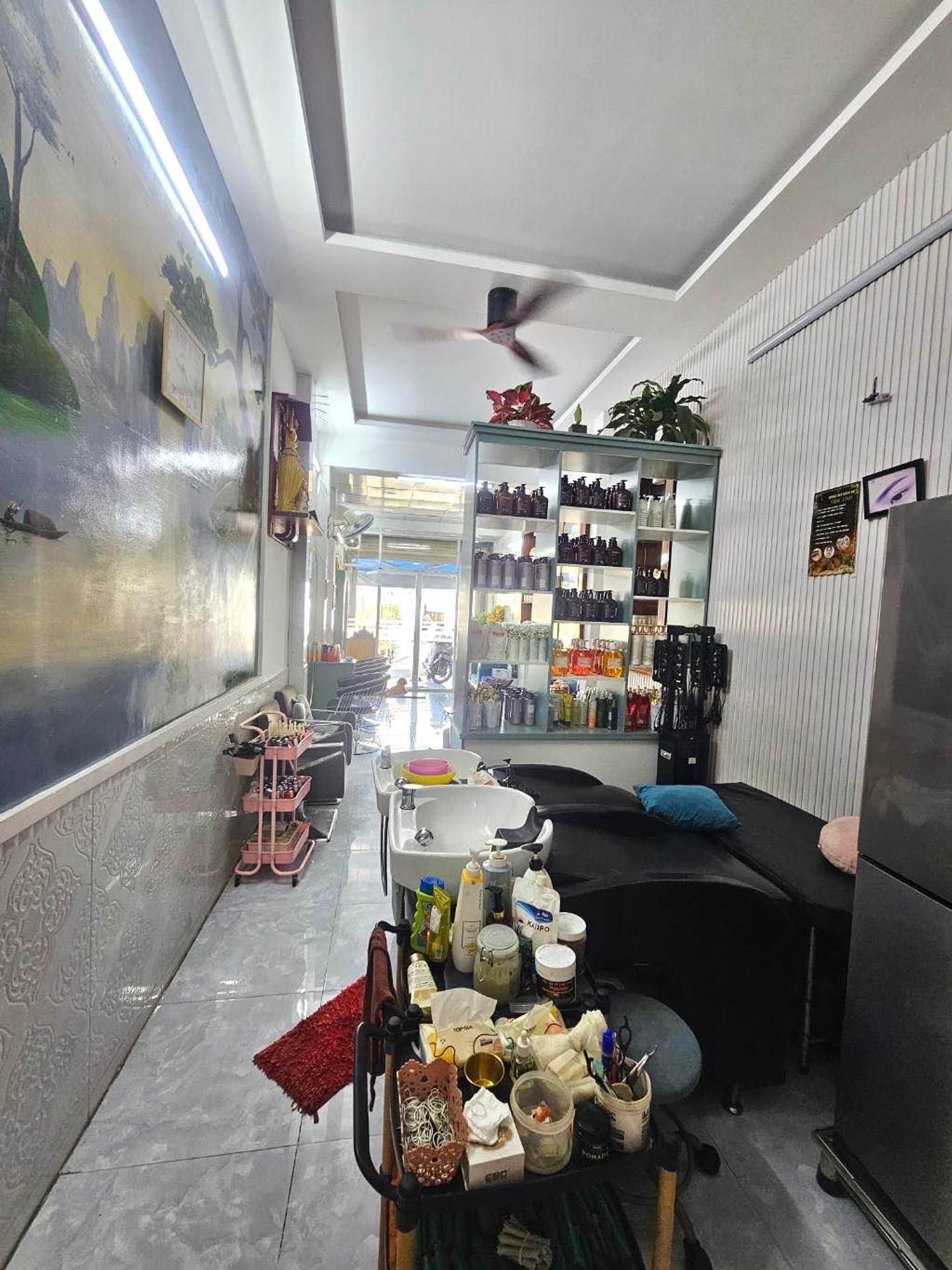 MẶT TIỀN ĐƯỜNG KINH DOANH SẦM UẤT - 3 TẦNG - 70m2 - NGUYỄN DUY CUNG - CHỈ 1.x TỶ (BANK LO 6.5 TỶ) 15989163