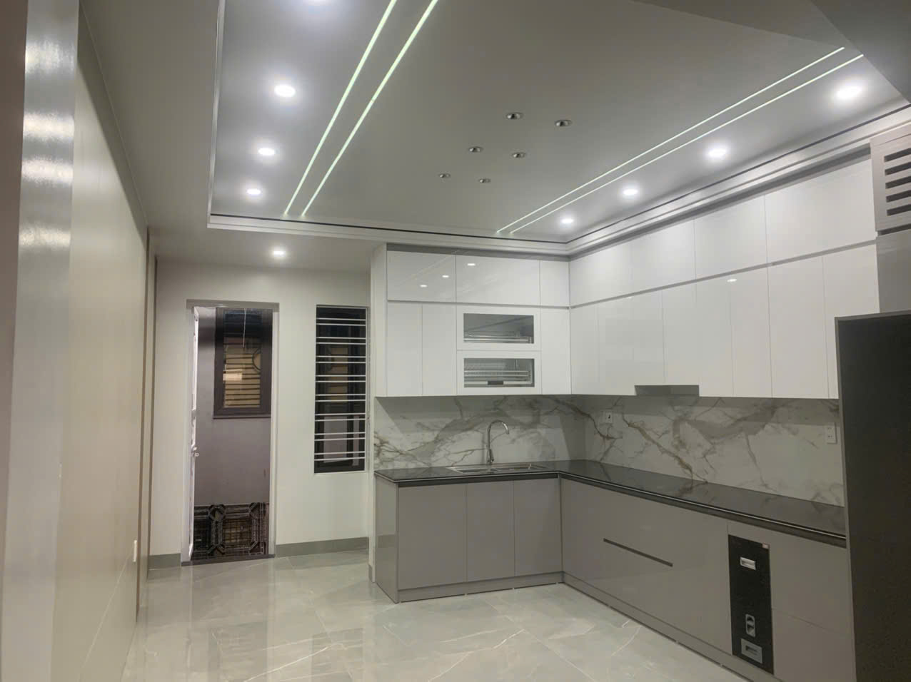 BÁN NHÀ 5 TẦNG LÔ 22 LÊ HỒNG PHONG – HẢI AN – CÓ THANG MÁY – GIÁ 11,9 TỶ 15989184