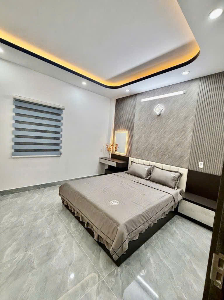 3 TẦNG  NHÀ PHỐ HIỆN ĐẠI  SÁT PHÚ MỸ HƯNG  HẼM 3 M NỘI THẤT CAO CẤP 15989231