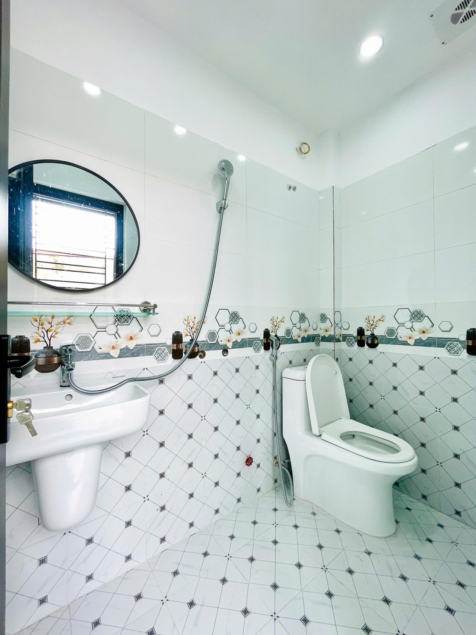 Nhà xây mới ngõ  Đình Đông - Hồ Nam - Hải Phòng $ 3.48 tỷ 15989240