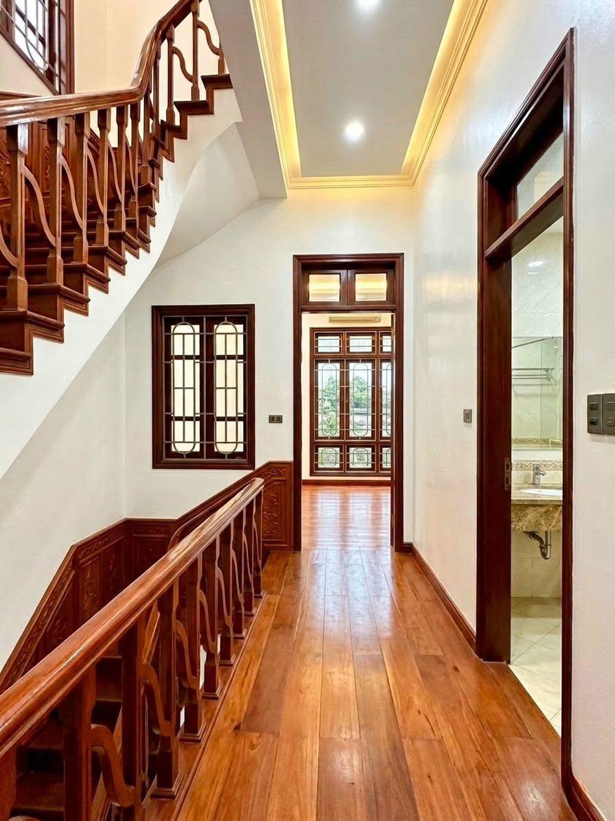 Bán nhà phân lô Trần Quang Diệu, Đống Đa, ô tô vào nhà, dân xây, 66m, 5 tầng, 21 tỷ 15989268