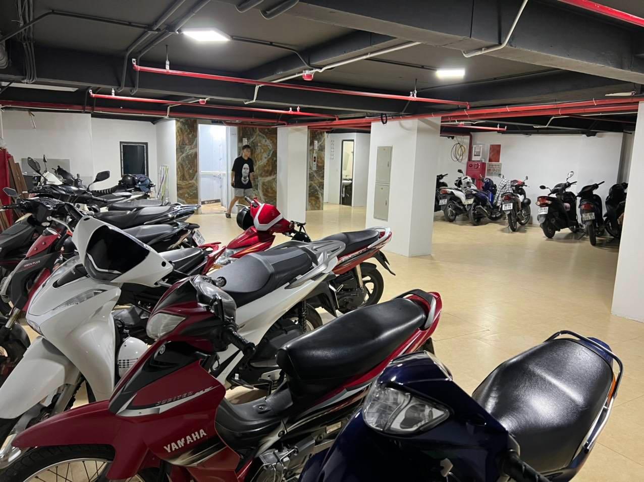 CCMN CHÂN GA METRO CẦU DIỄN 15 PHÒNG KHÉP KÍN- 70 TRIỆU/THÁNG- 50M MẶT PHỐ, NHỈNH 14 TỶ 15989330