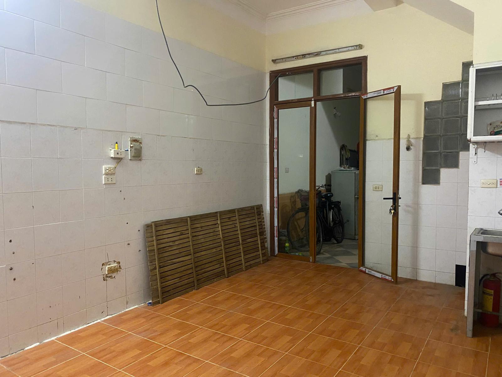 CHÍNH CHỦ CHO THUÊ PHÒNG TRỌ PHỐ NGỌC LÂM, PHƯỜNG NGỌC LÂM, QUẬN LONG BIÊN, HÀ NỘI 15989356