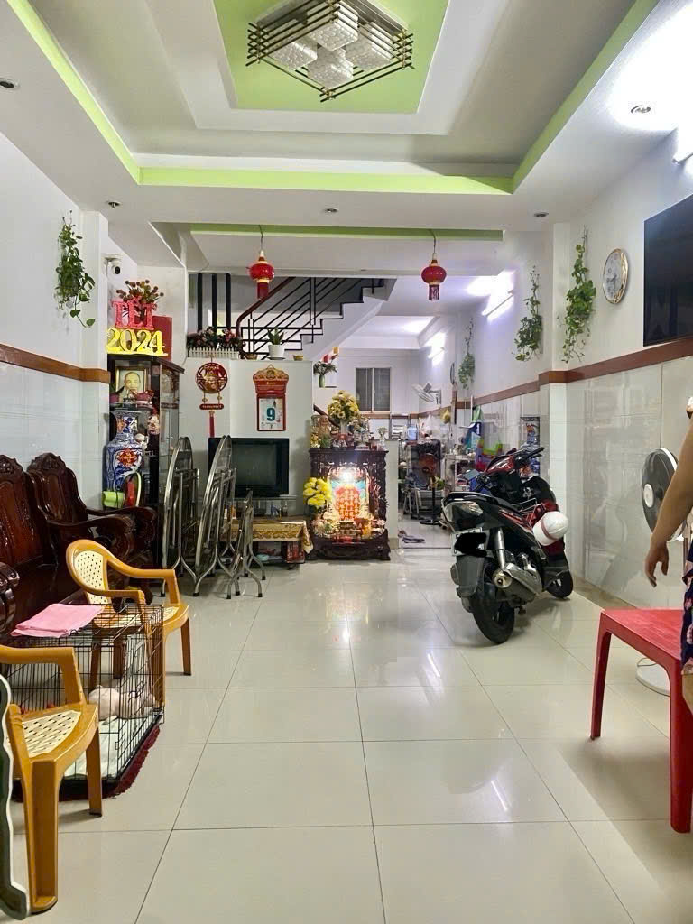 NHÀ 4 TẦNG – HXH ÂU DƯƠNG LÂN, QUẬN 8 – XE HƠI NGỦ TRONG NHÀ-0948769331 15989374