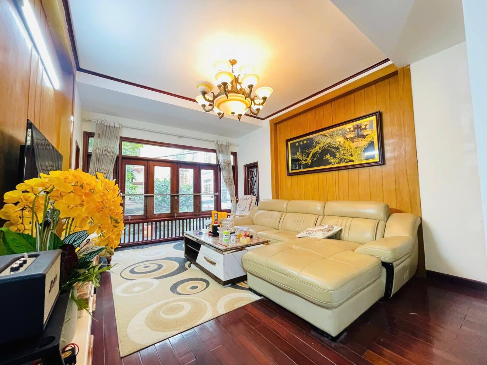 Lạc Long Quân – Bán nhà đẹp mặt ngõ ôtô 6Tầng 50m² MT 4.2m – 18.x Tỷ  Tây Hồ 15989406