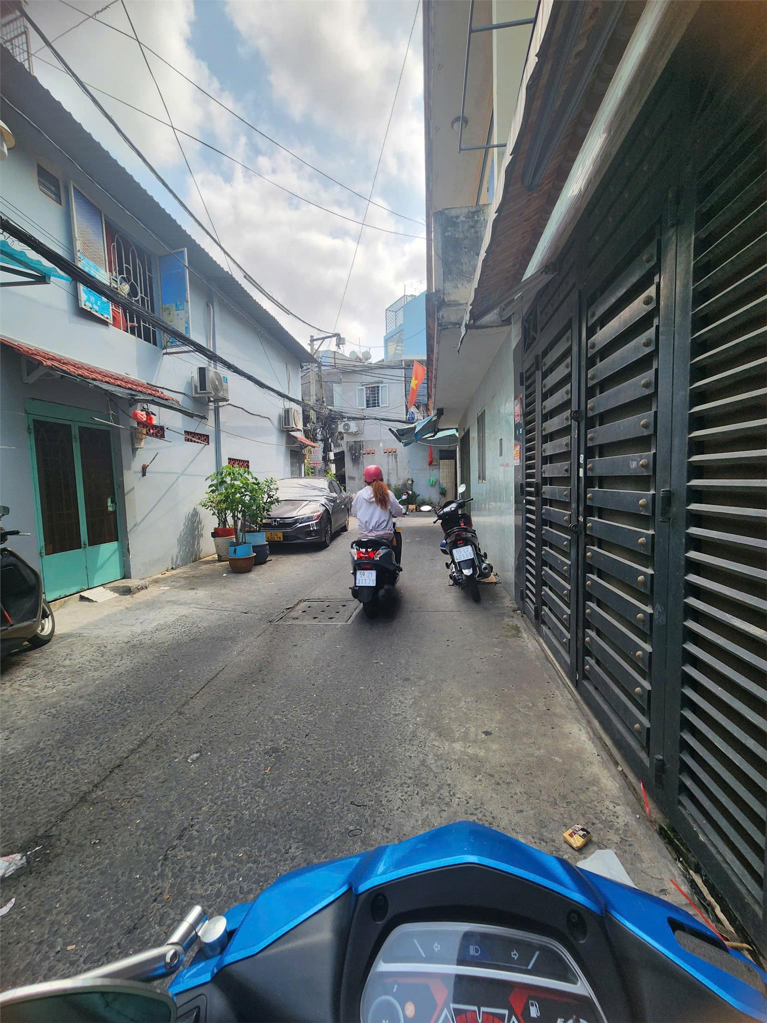 BÁN NHÀ HXH ÂU DƯƠNG LÂN NHỈNH 6 TỶ 0948769331 15989414