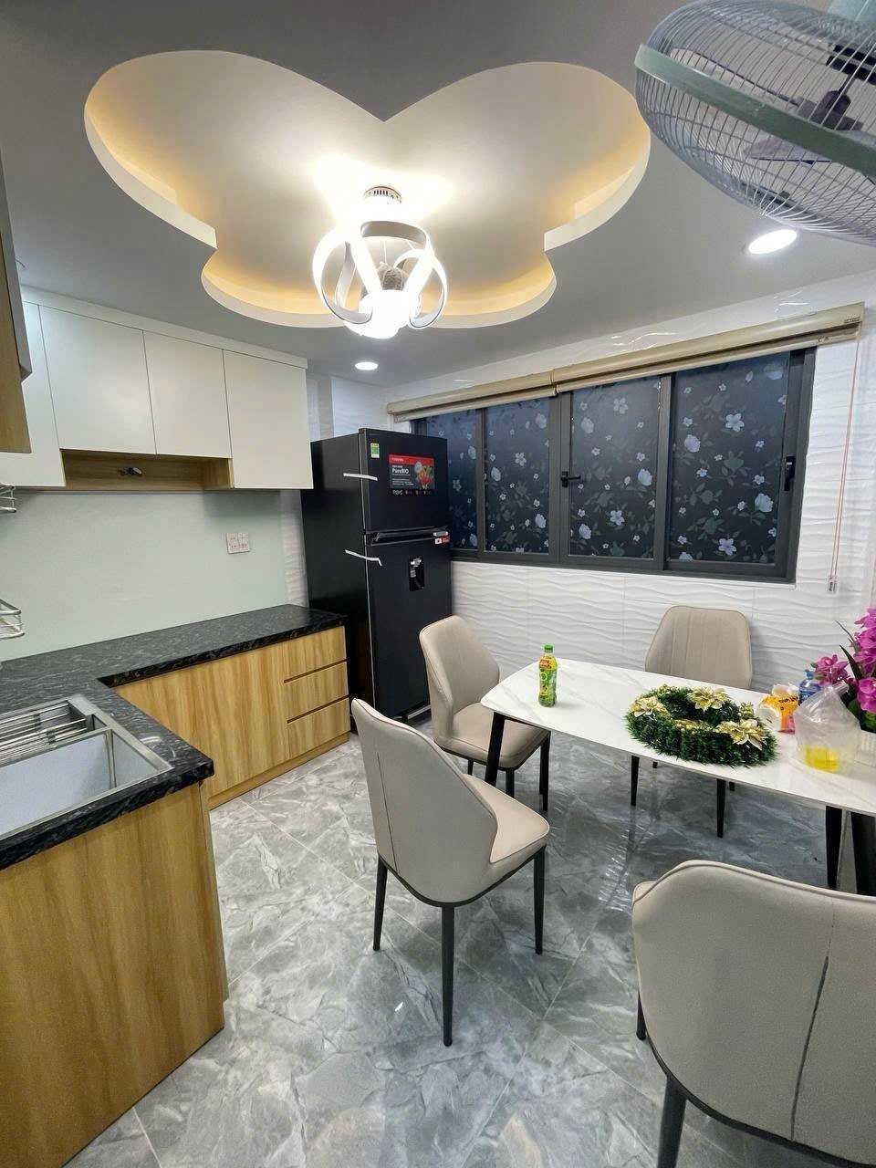CHO THUÊ NHÀ NGUYÊN CĂN FULL NỘI THẤT TẠI HẺM 160 PHAN HUY ÍCH - PHÙ HỢP KHÁCH THUÊ Ở, LÀM CHDV, 15989471