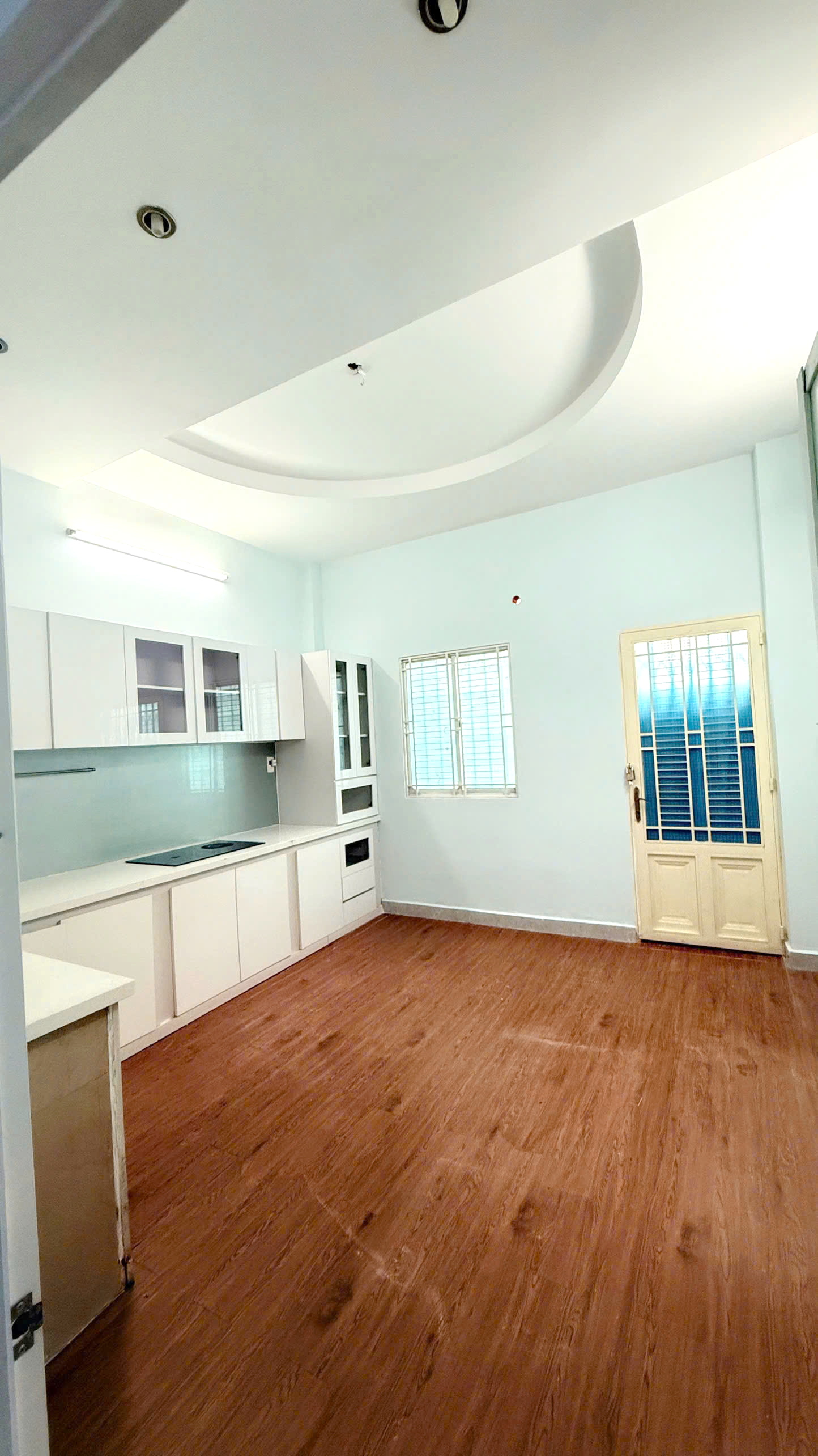 Bán nhà 2 mặt hẻm oto 16 chỗ khu vip Dương Bá Trạc P1Q8 15989484