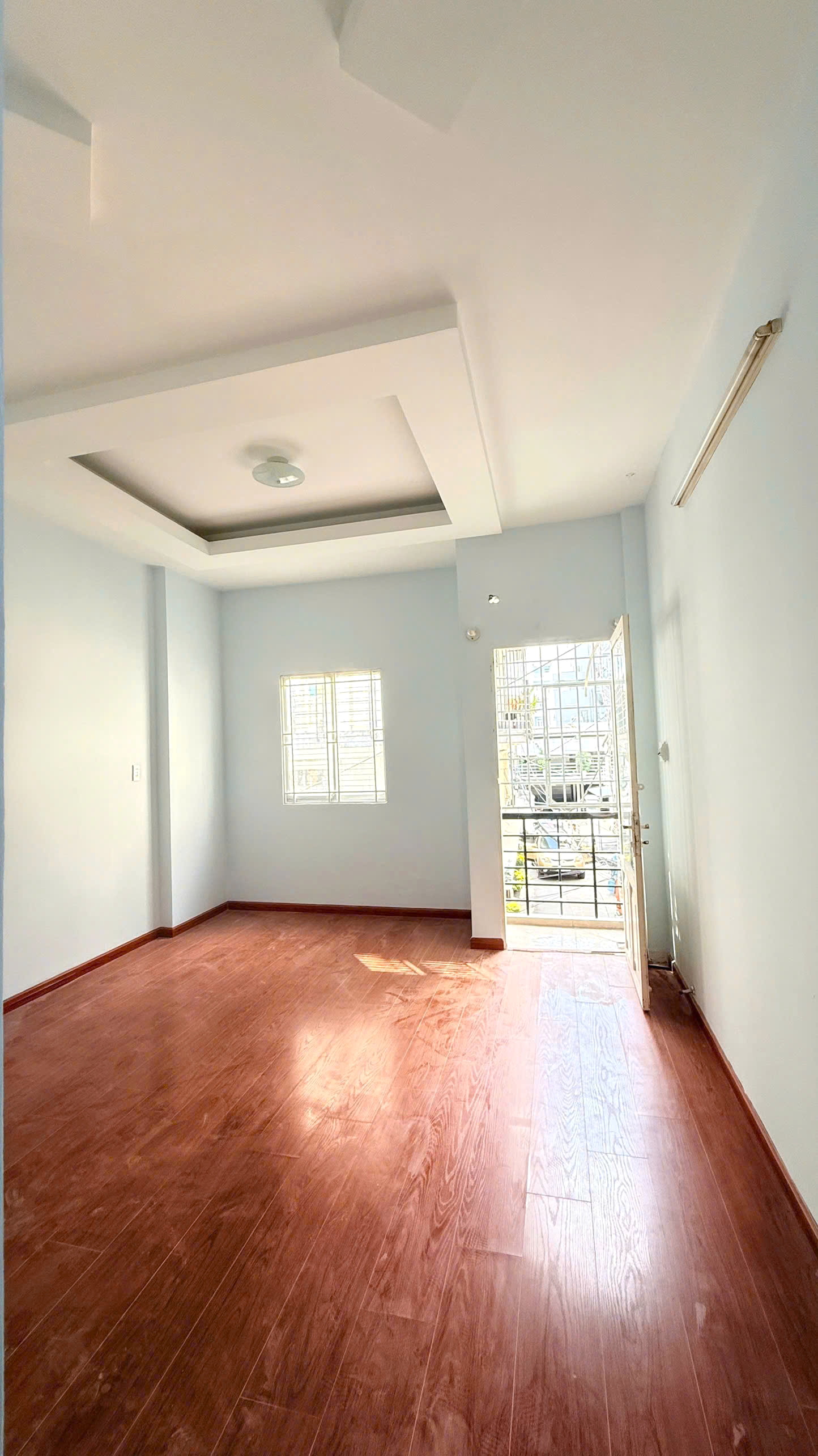 Bán nhà 2 mặt hẻm oto 16 chỗ khu vip Dương Bá Trạc P1Q8 15989484