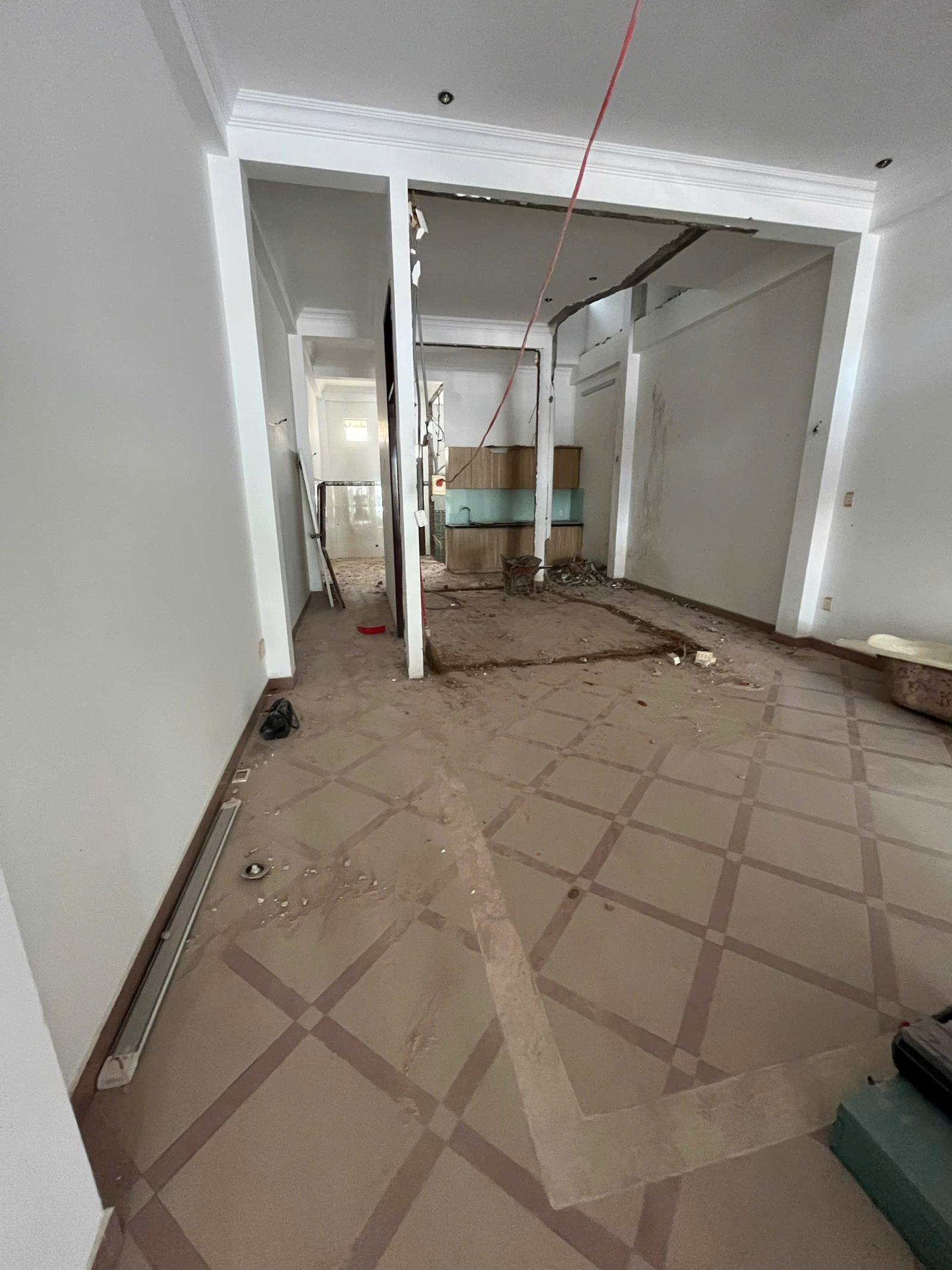 CHO THUÊ MẶT BẰNG NGUYÊN CĂN – VỊ TRÍ ĐẸP TRUNG TÂM  Địa chỉ: 321 Trần Hưng Đạo ngày sát cầu sông 15989491