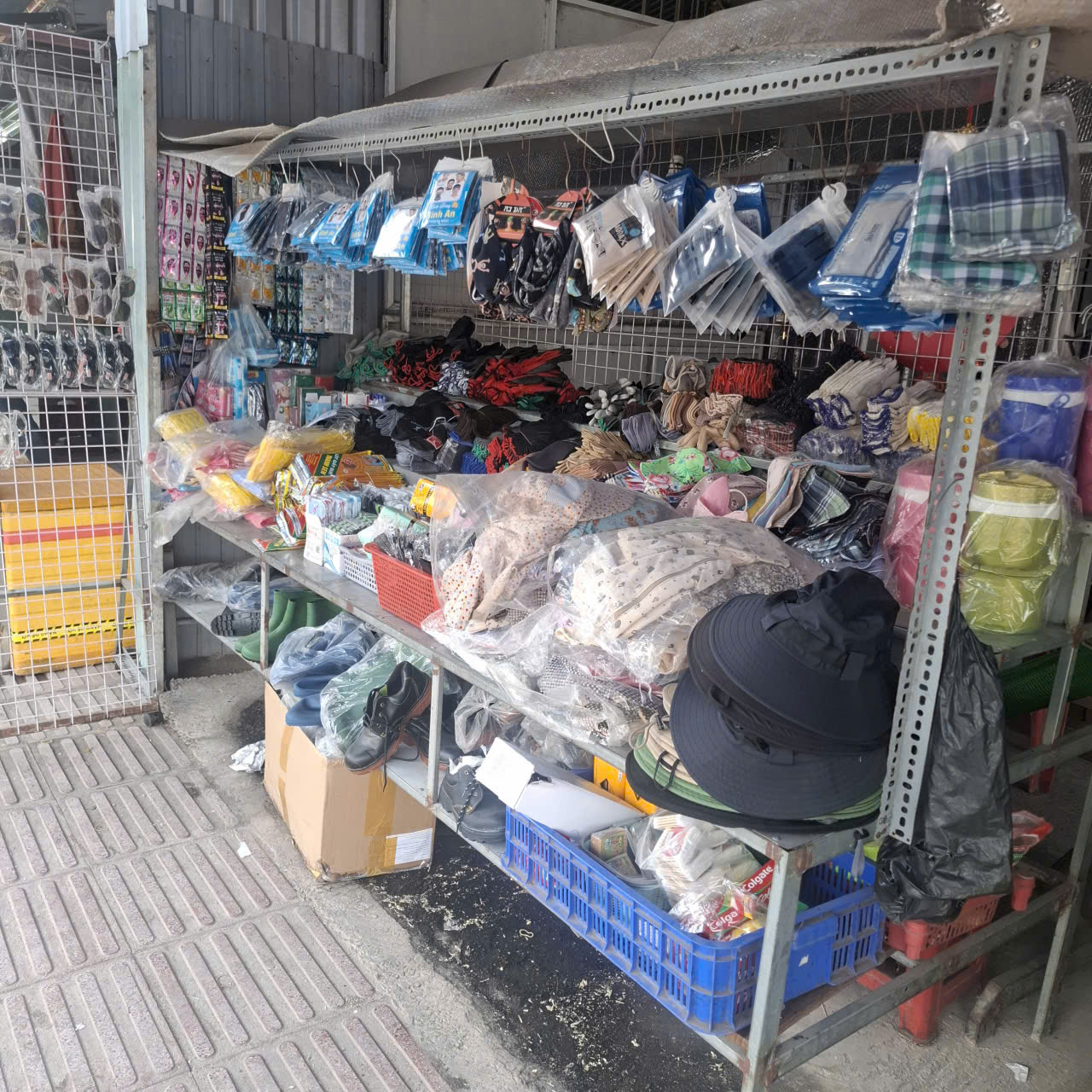 SANG GẤP QUÁN CÀ PHÊ VÕNG – GIÁ TỐT, THU NHẬP ỔN ĐỊNH 15989500