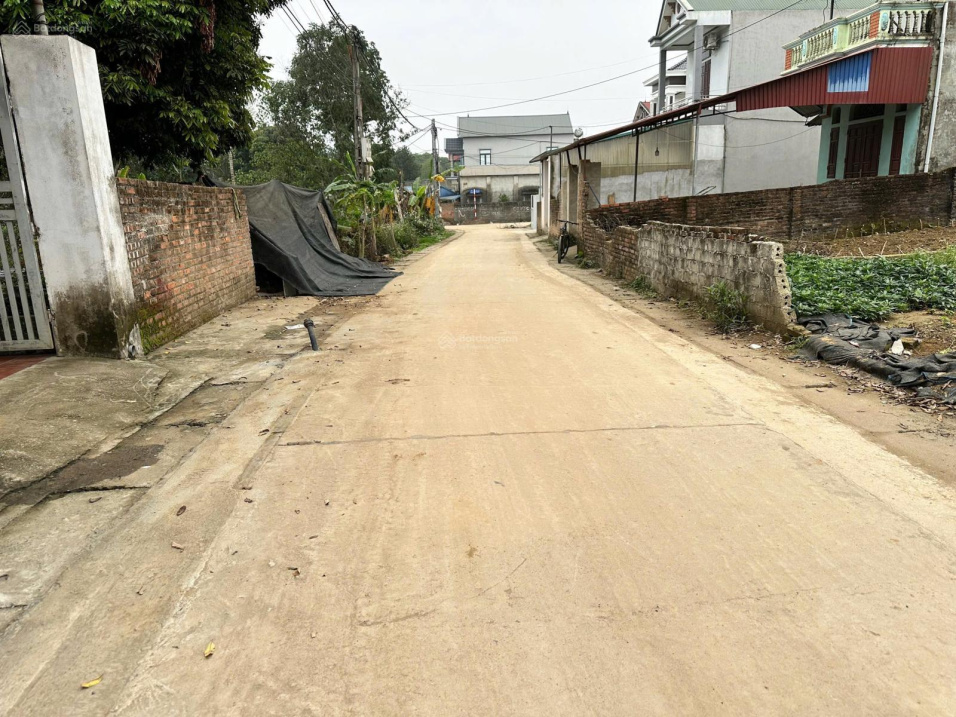 Chủ ngộp banh bán mảnh đất 128m2 rẻ hơn xung quanh 5 - 600 triệu ngay cạnh CNC Hoà Lạc 15989538