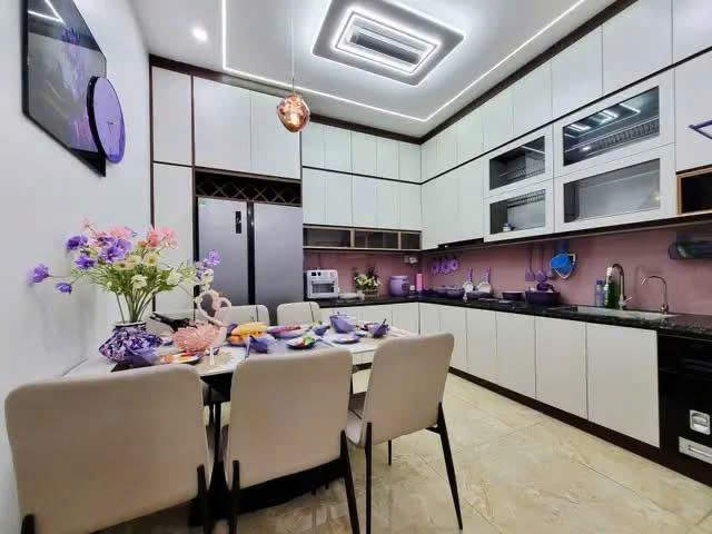 NHÀ ĐẸP LÕI TRUNG TÂM - TIỆN ÍCH NGẬP TRÀN - SÁT CÁC TRƯỜNG ĐẠI HỌC LỚN 15989568