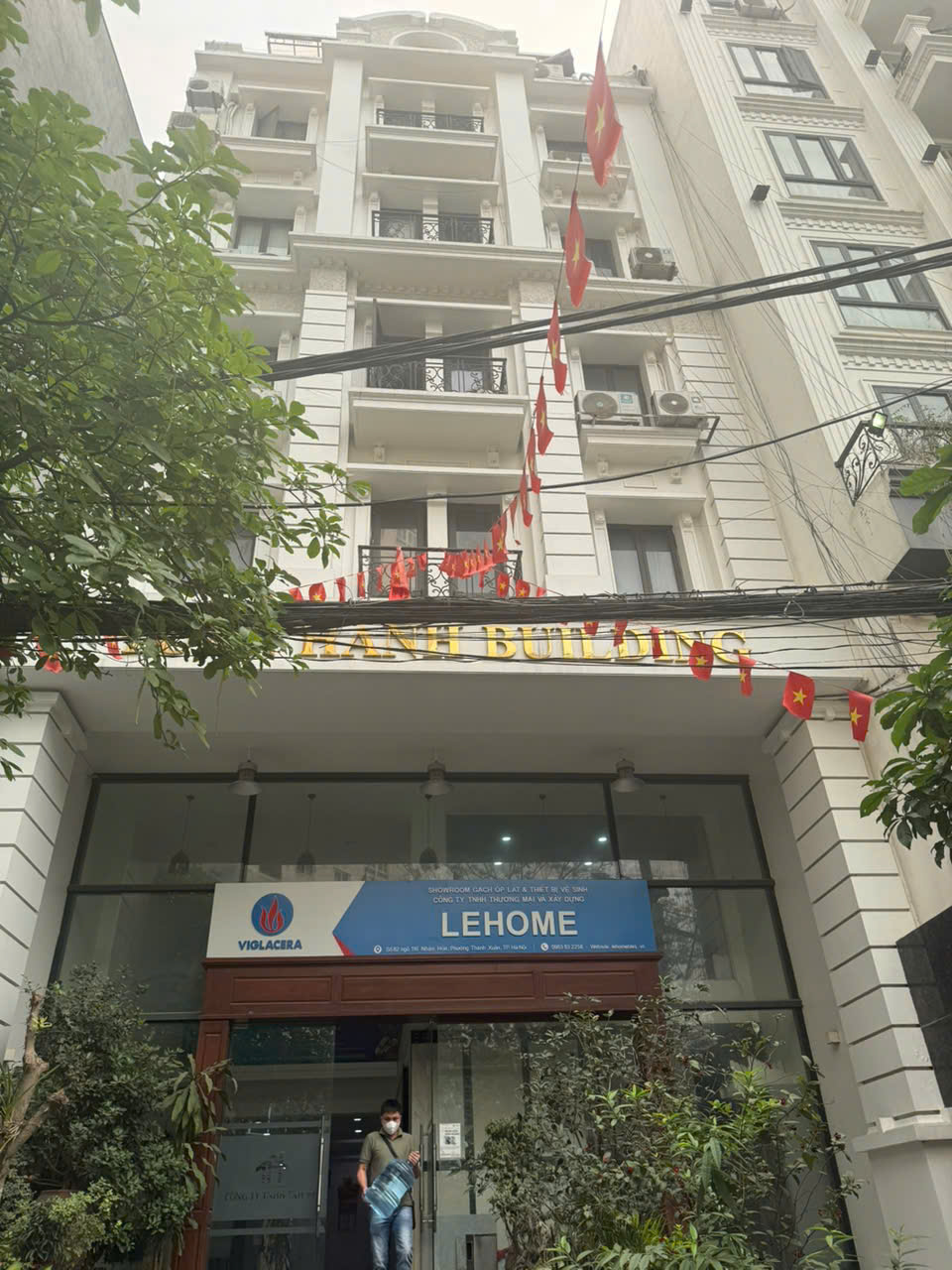 Cho thuê tòa nhà 8 tầng, có thang máy, hợp làm văn phòng, trụ sở công ty tại Thanh Xuân 15989597