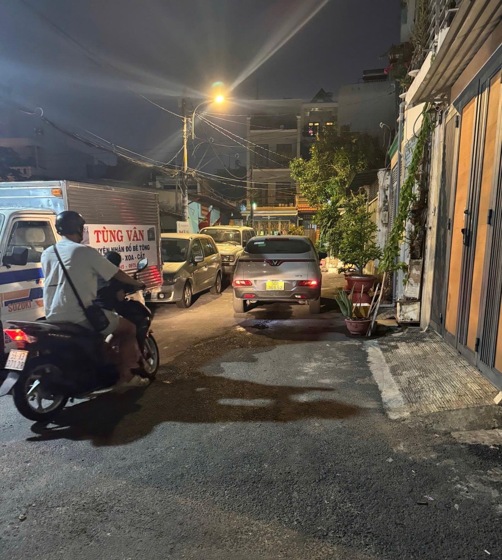  BÁN NHÀ GÒ VẤP, HẺM XE HƠI QUANG TRUNG, 80M2, 4 TẦNG, 4PN, 7.9 Tỷ TL
 15989601