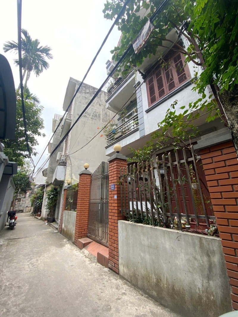 BÁN NHÀ THẠCH BÀN – LONG BIÊN  82M²  MẶT TIỀN 8.1M  NGÕ THÔNG  GIÁ 16.9 TỶ 15989607