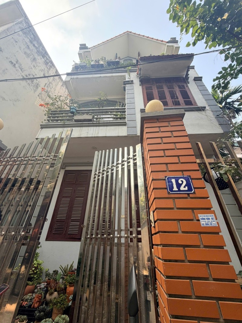 BÁN NHÀ THẠCH BÀN – LONG BIÊN  82M²  MẶT TIỀN 8.1M  NGÕ THÔNG  GIÁ 16.9 TỶ 15989607