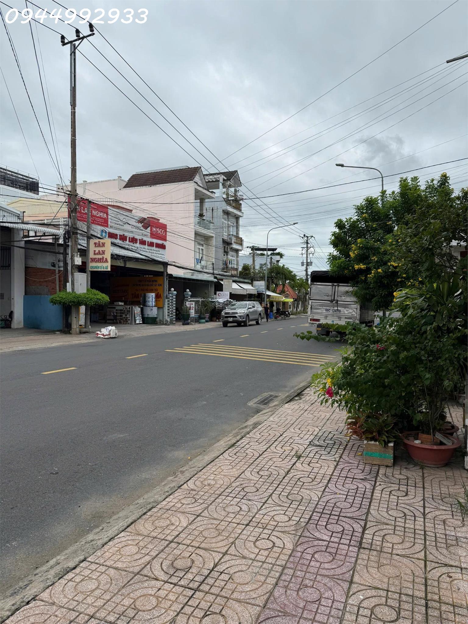 Bán Nhà Riêng tại Phù Đổng, 1x.xxx, 284,3 m2 giá ưu đãi hàng hiếm tại Cao Lãnh 15989620