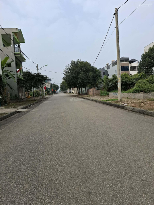 Bán lô đất 100m2 ngay ngã tư quốc lộ 21 đại lộ thăng long, cạnh ĐH Quốc Gia, khu CN Cao Hòa Lạc 15989644