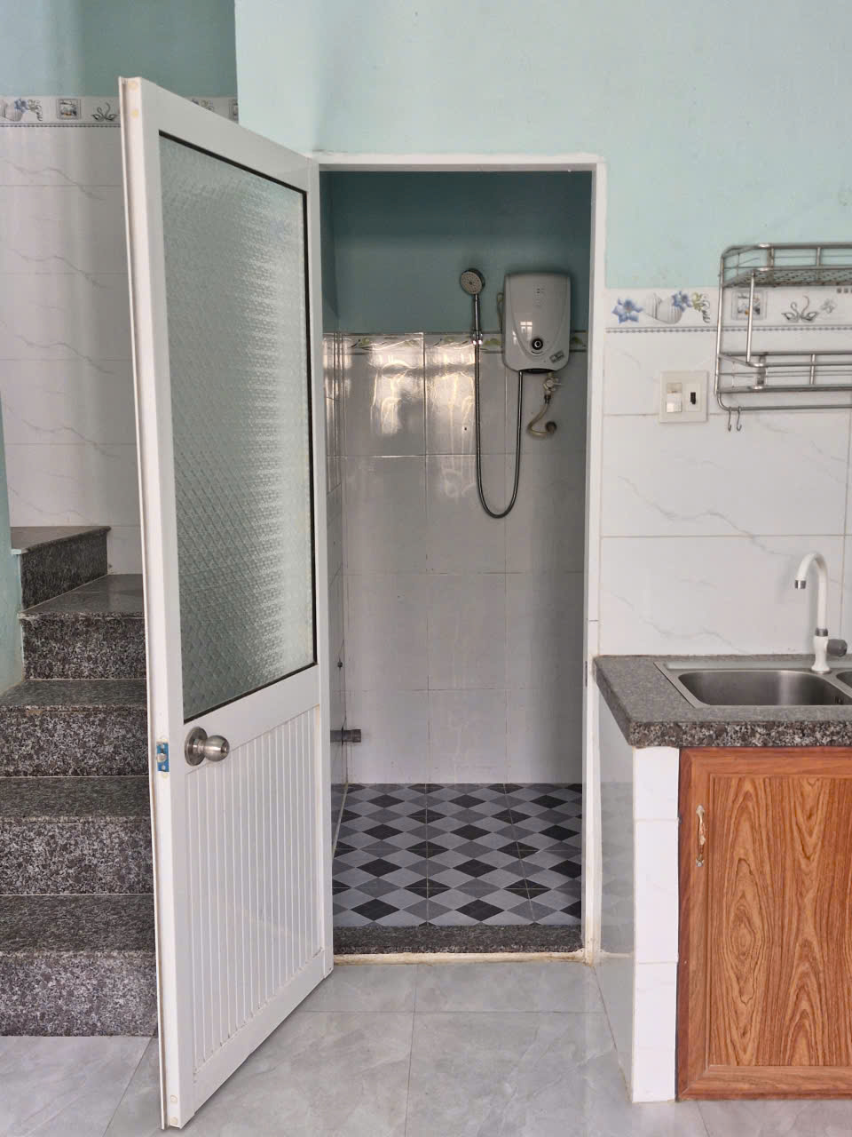 BÁN NHÀ GÓC MẶT TIỀN LÊ THỊ KHUÔNG - KHU CHỢ DINH - NHƠN BÌNH. MÃ SỐ: #MT0616 15989658