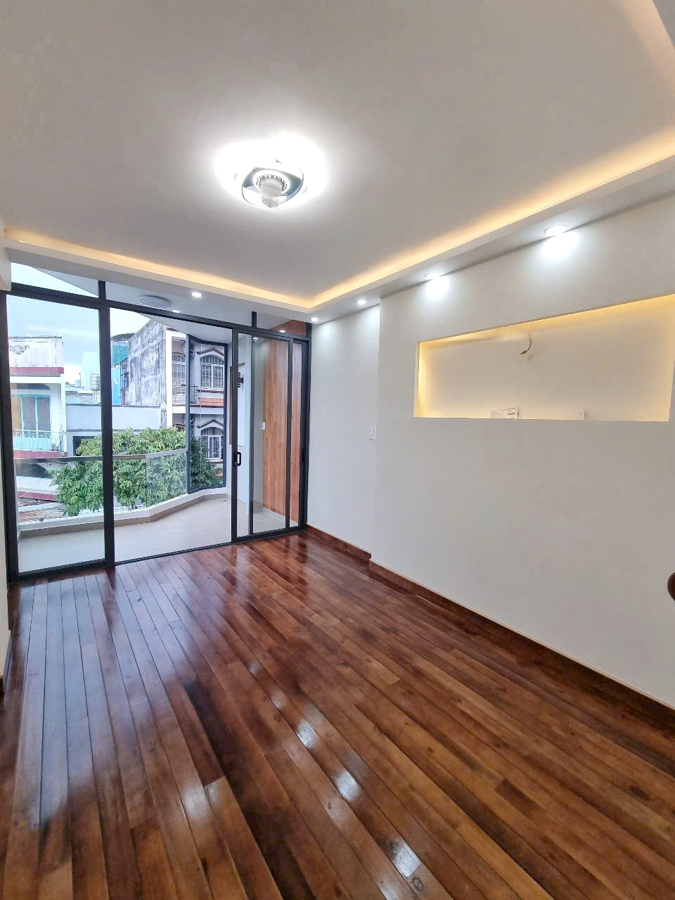 Bán nhà mặt tiền đường Số 14 gần chợ Phạm Thế Hiển P4Q8 15989660