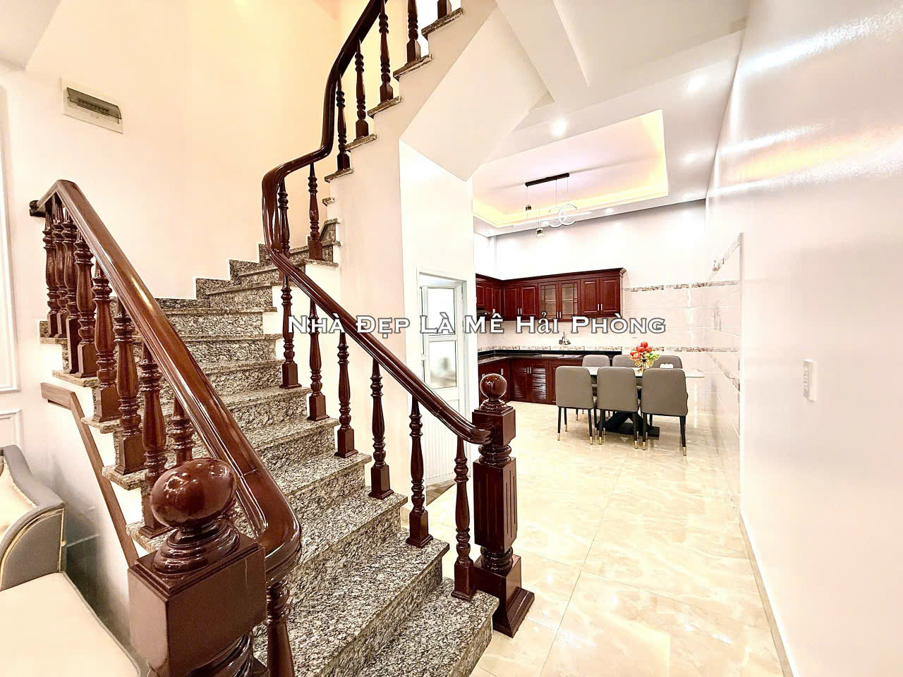 nhà chợ đôn - lê chân 15989667